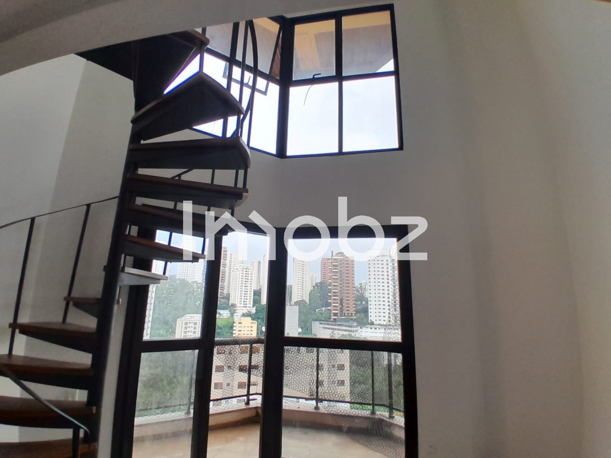 Apartamento à venda no Condomínio Piazza Montecattini - Rua Nazira Carone, 9 - São Paulo - SP - CEP: 05713-560 - foto 3