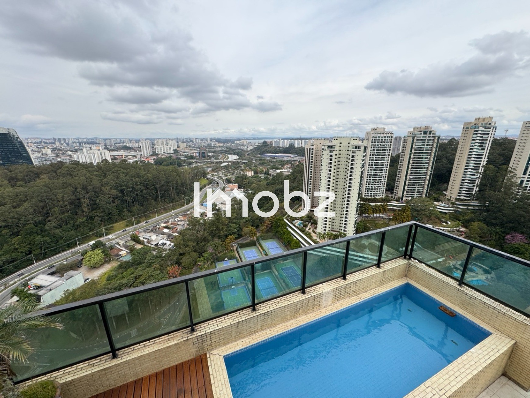 Apartamento à venda no Condomínio Villaggio Panamby - Itapaiuna, 1800 - São Paulo - SP - CEP: 05707-001 - foto 1