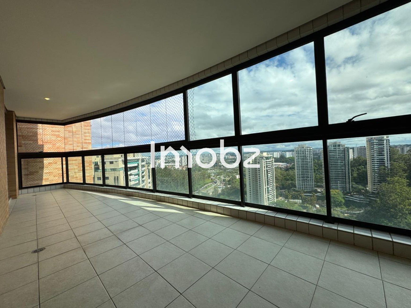 Apartamento à venda no Condomínio Villaggio Panamby - Itapaiuna, 1800 - São Paulo - SP - CEP: 05707-001 - foto 4