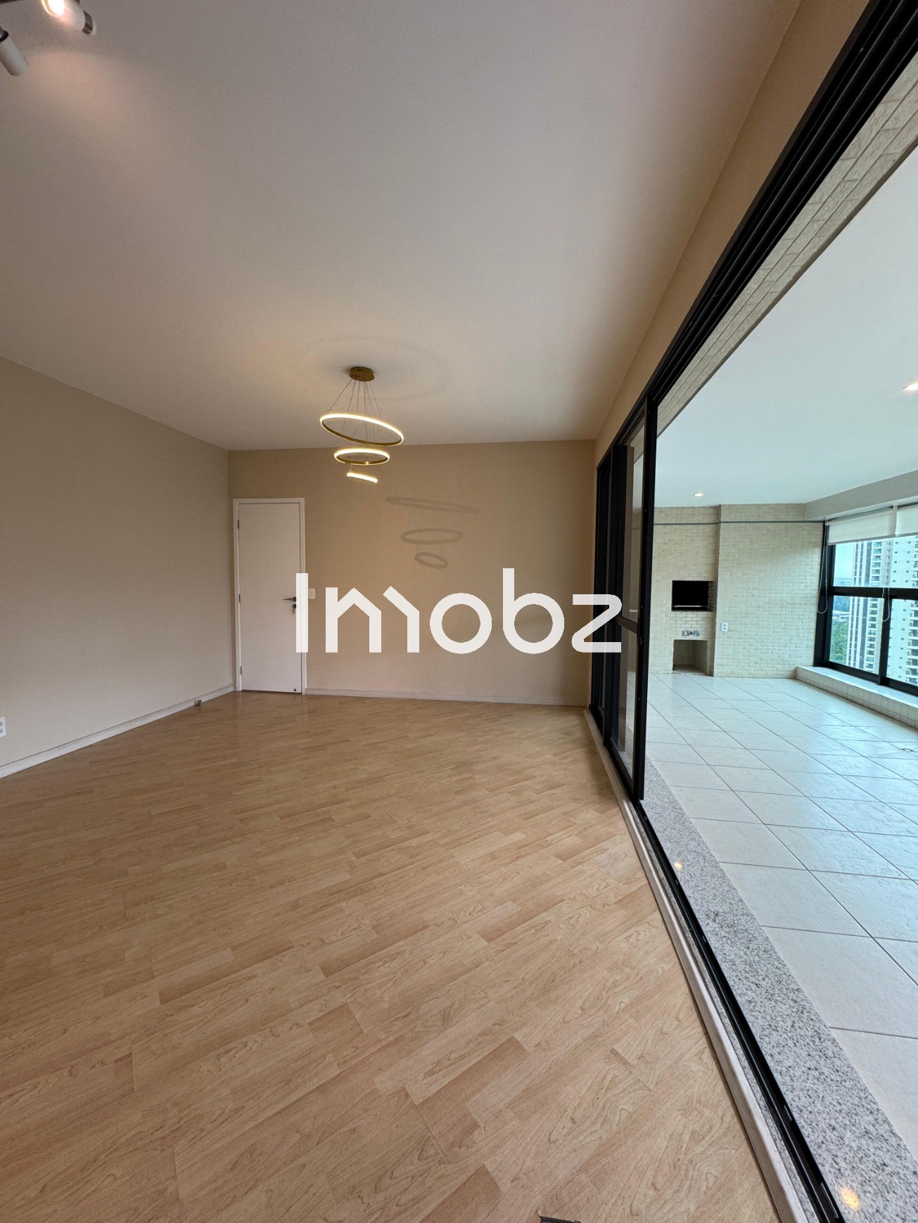 Apartamento à venda no Condomínio Villaggio Panamby - Itapaiuna, 1800 - São Paulo - SP - CEP: 05707-001 - foto 4