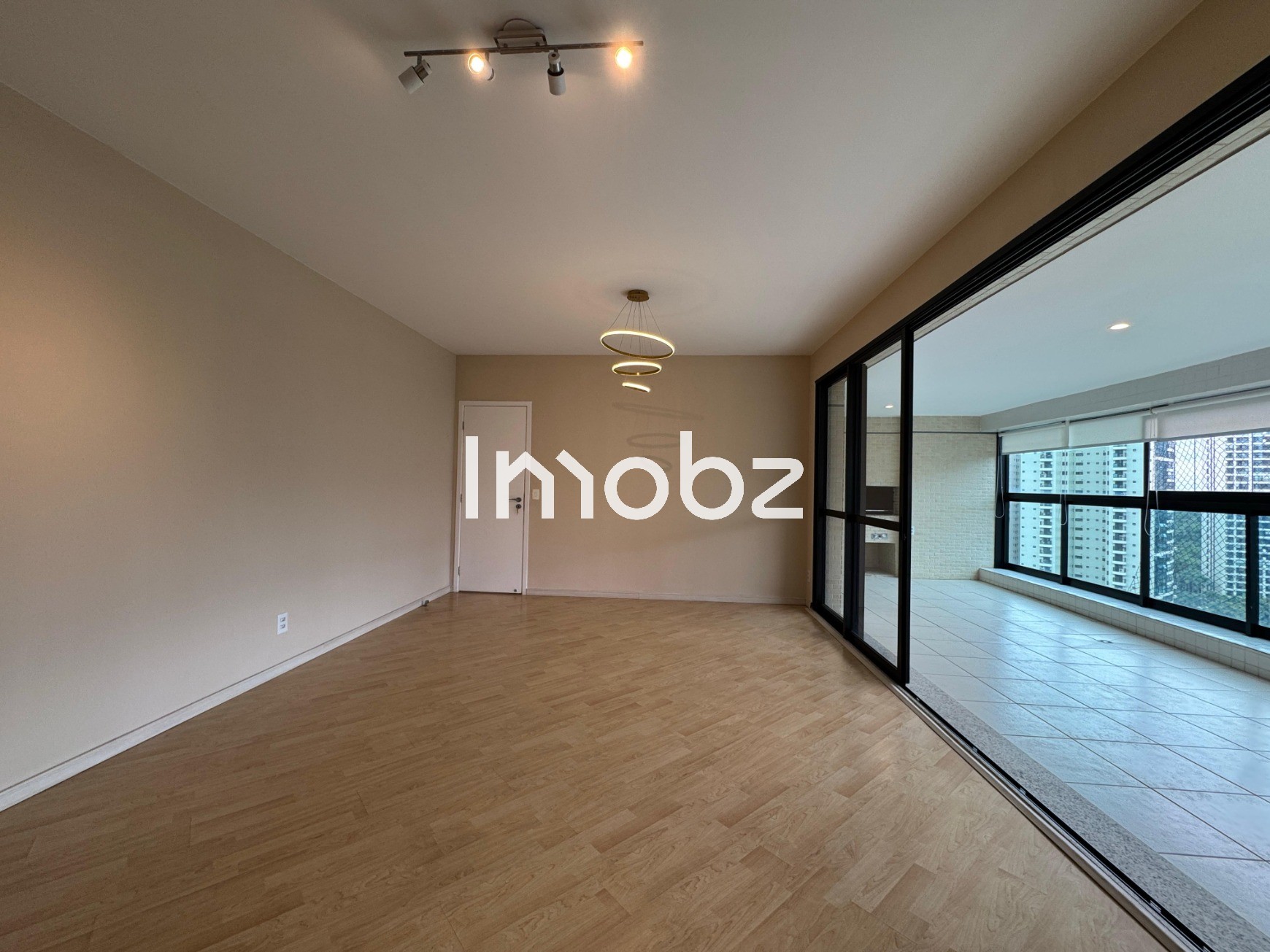 Apartamento à venda no Condomínio Villaggio Panamby - Itapaiuna, 1800 - São Paulo - SP - CEP: 05707-001 - foto 3