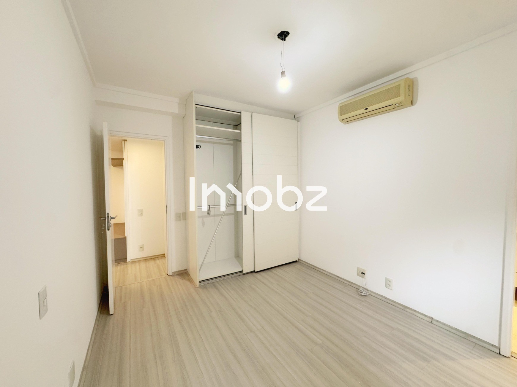 Apartamento para locação no Condomínio Villaggio Panamby - Itapaiuna, 1800 - São Paulo - SP - CEP: 05707-001 - foto 4