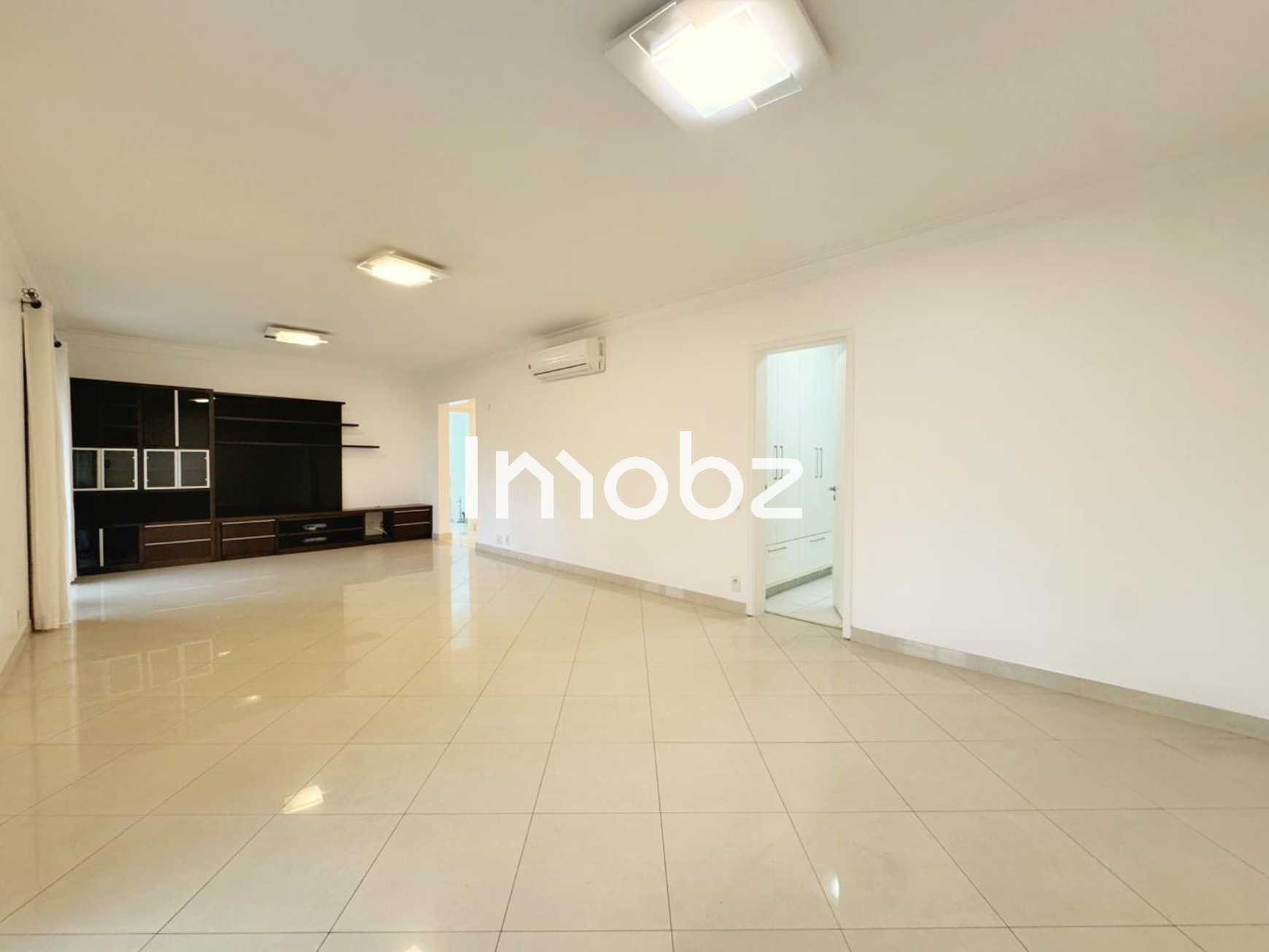 Apartamento à venda no Condomínio Villaggio Panamby - Itapaiuna, 1800 - São Paulo - SP - CEP: 05707-001 - foto 3