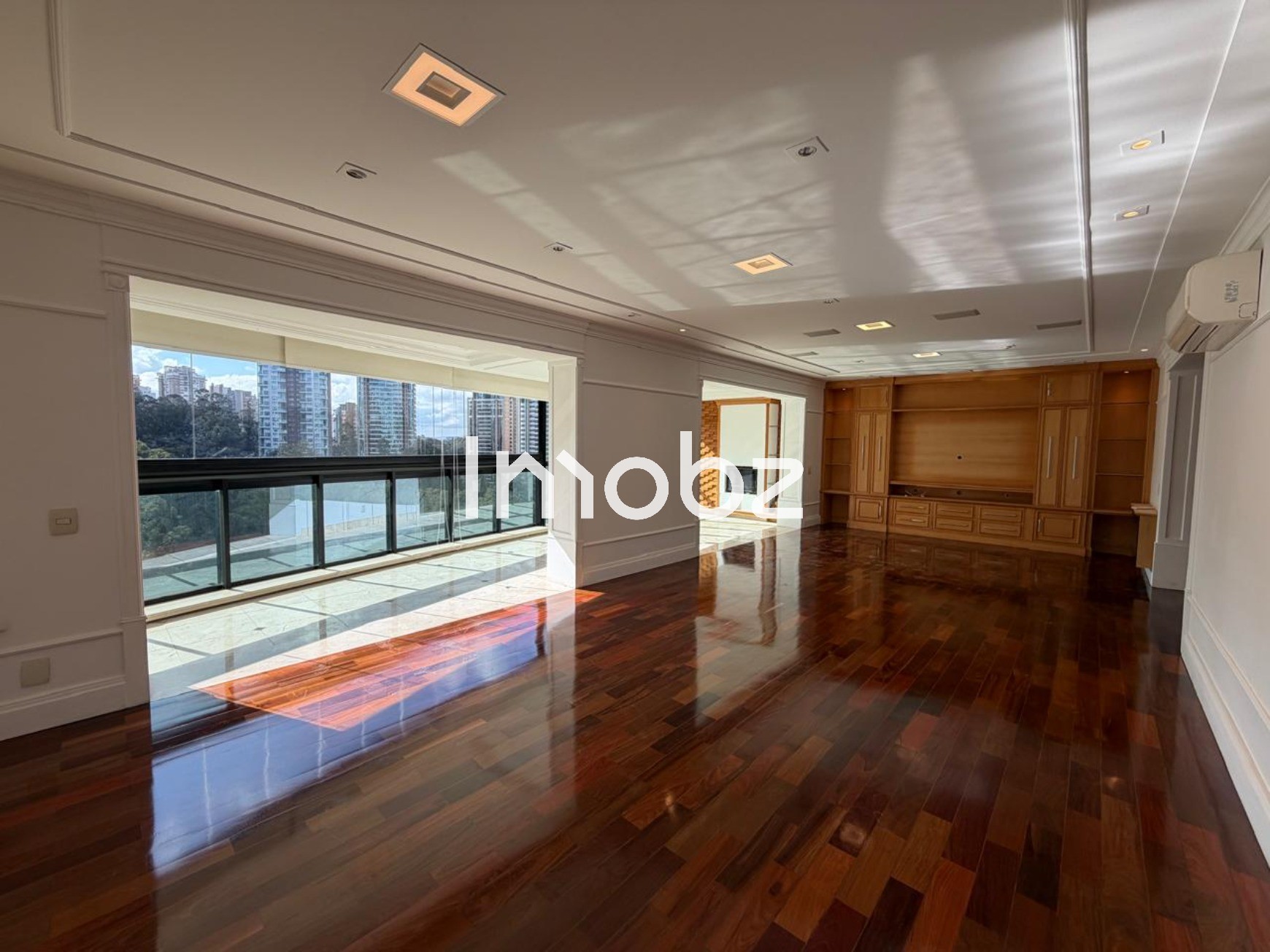Apartamento à venda no Condomínio Villaggio Panamby - Itapaiuna, 1800 - São Paulo - SP - CEP: 05707-001 - foto 2