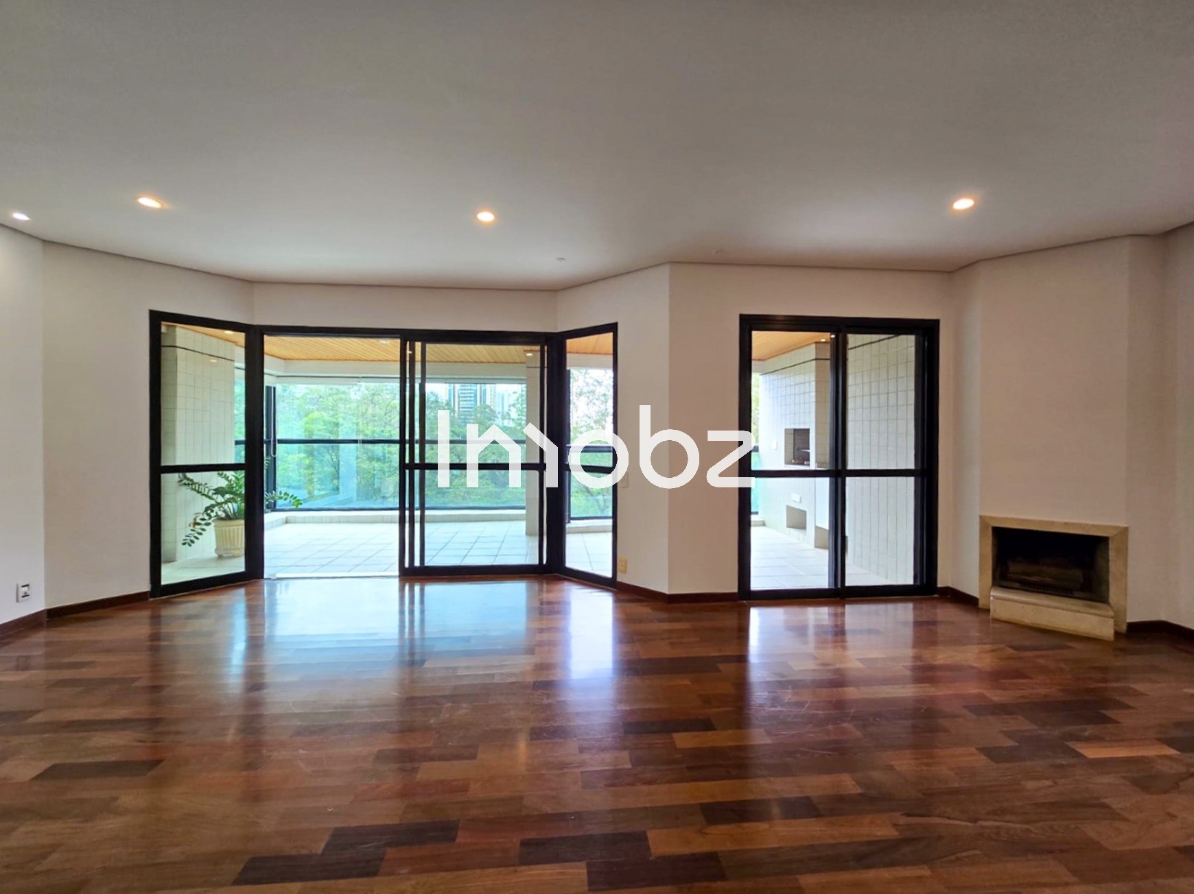 Apartamento para locação no Condomínio Villaggio Panamby - Itapaiuna, 1800 - São Paulo - SP - CEP: 05707-001