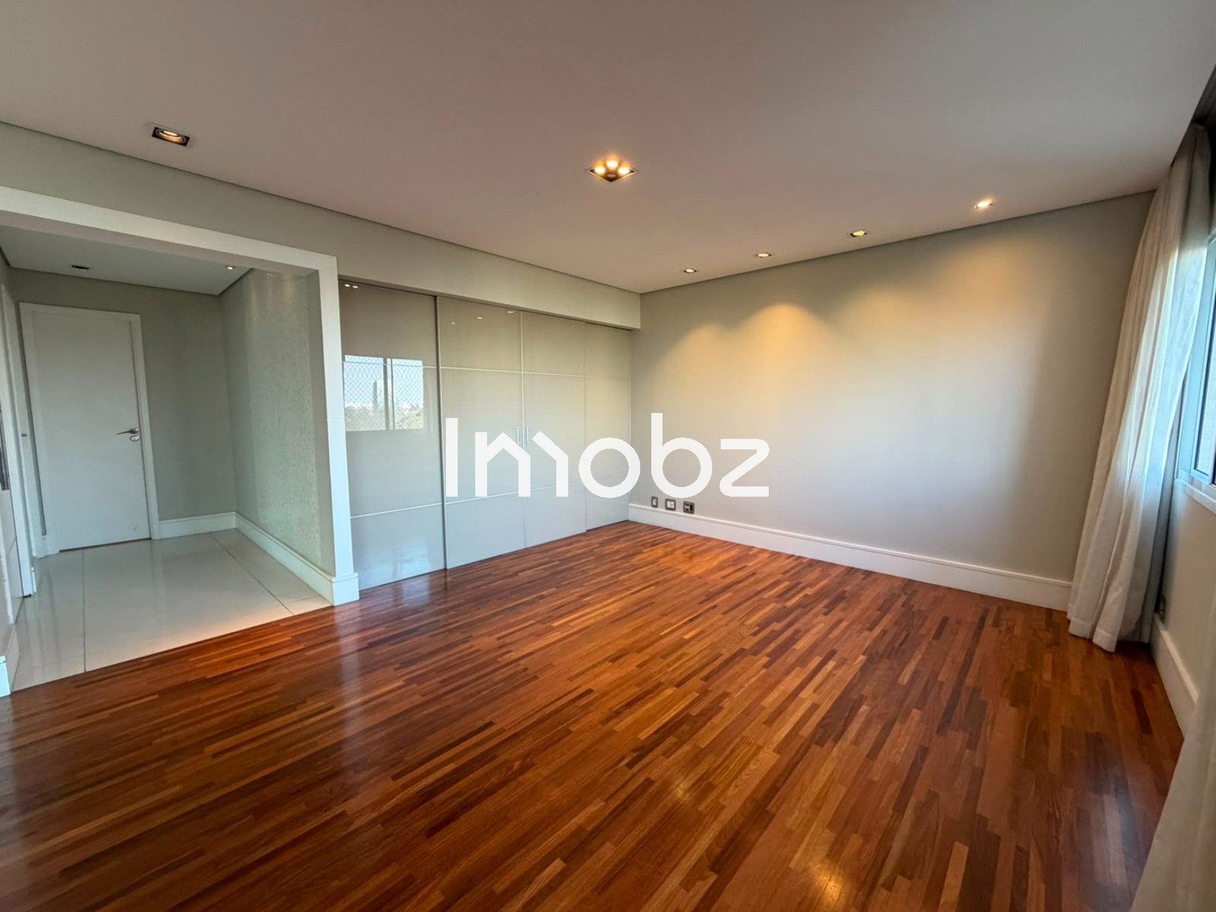 Apartamento à venda no Condomínio Villaggio Panamby - Itapaiuna, 1800 - São Paulo - SP - CEP: 05707-001 - foto 4