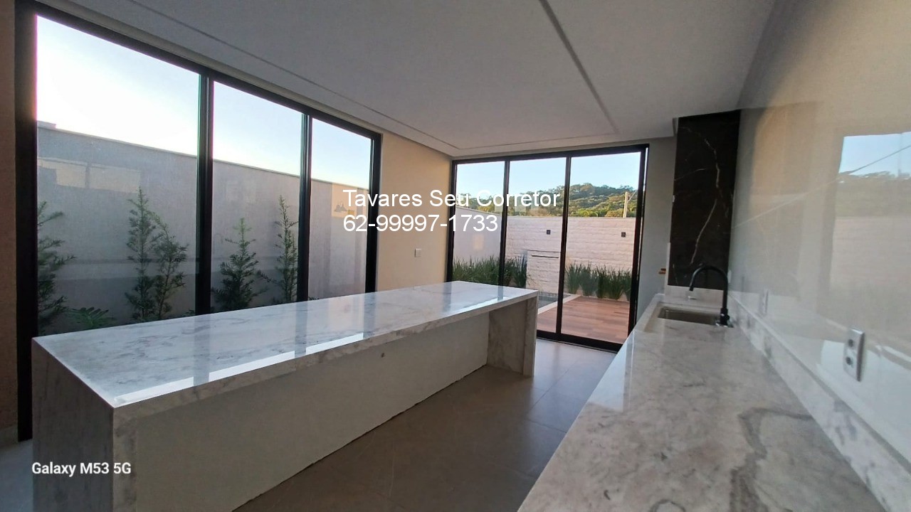 Casa à venda com 3 quartos, 300m² - Foto 11