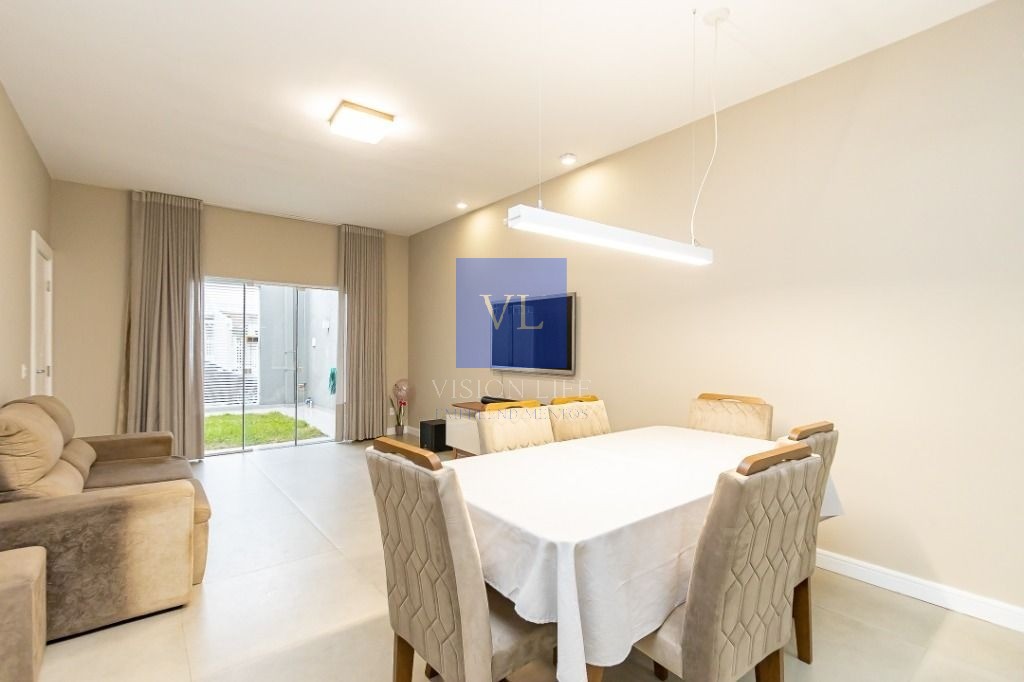 Casa, 3 quartos, 250 m² - Foto 1