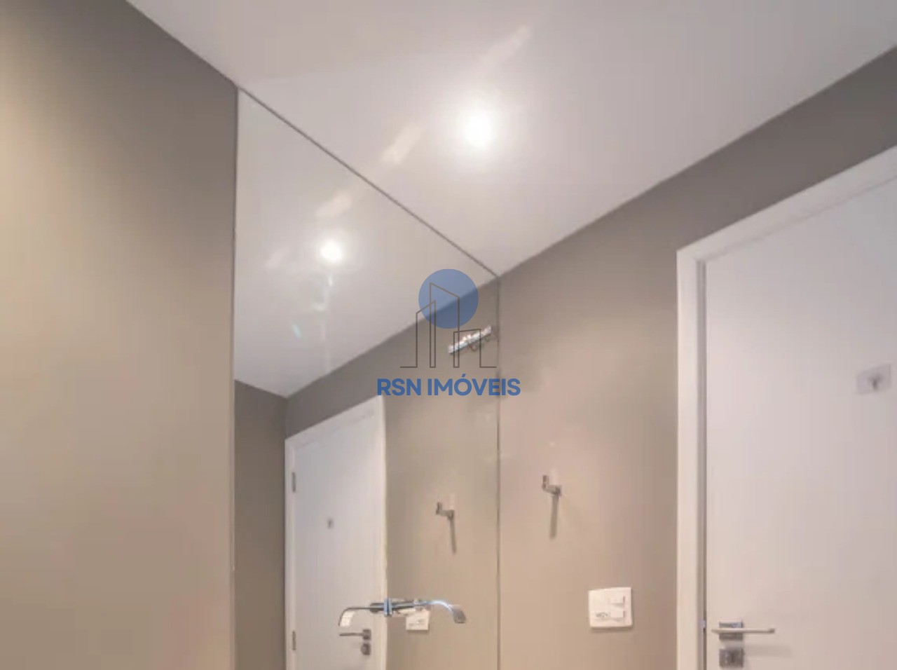 Apartamento, 1 quarto, 89 m² - Foto 33