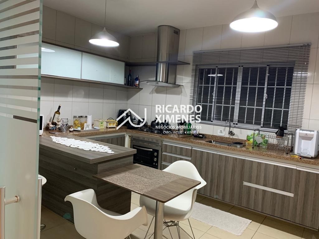 Casa, 3 quartos, 171 m² - Foto 7