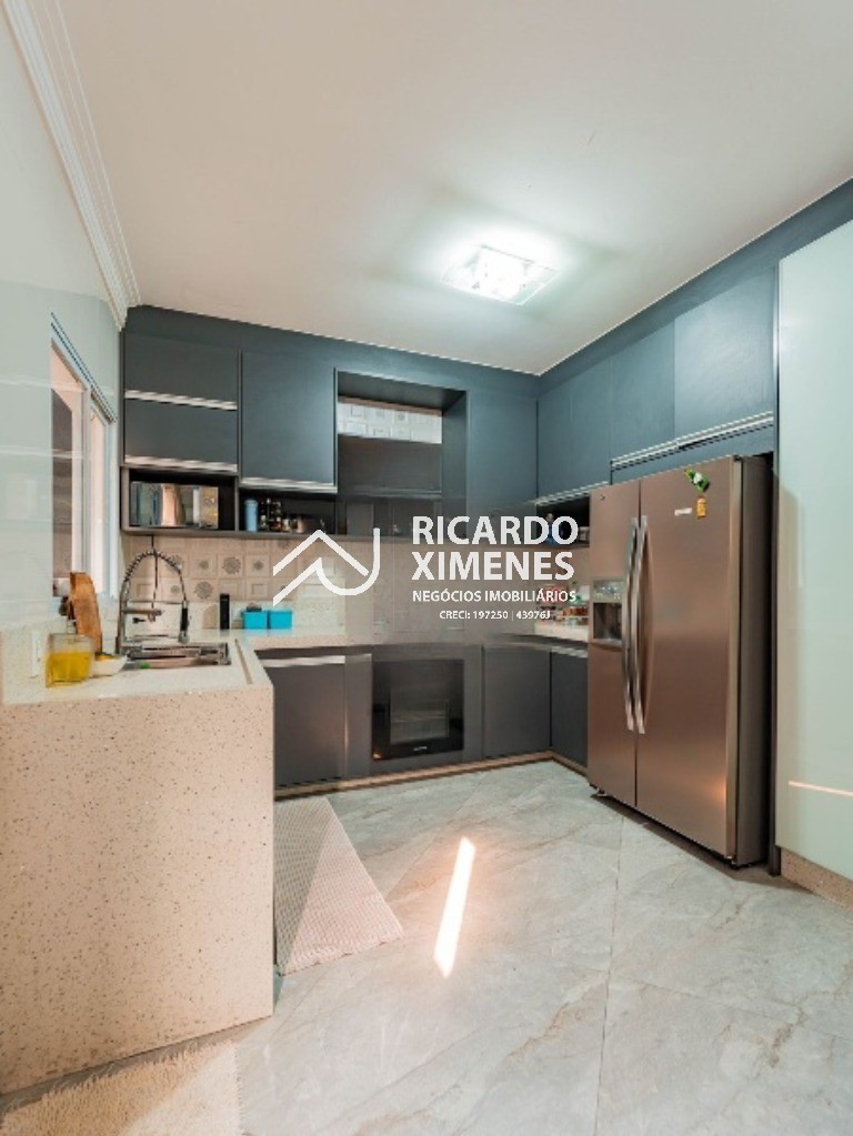 Casa, 4 quartos, 190 m² - Foto 8