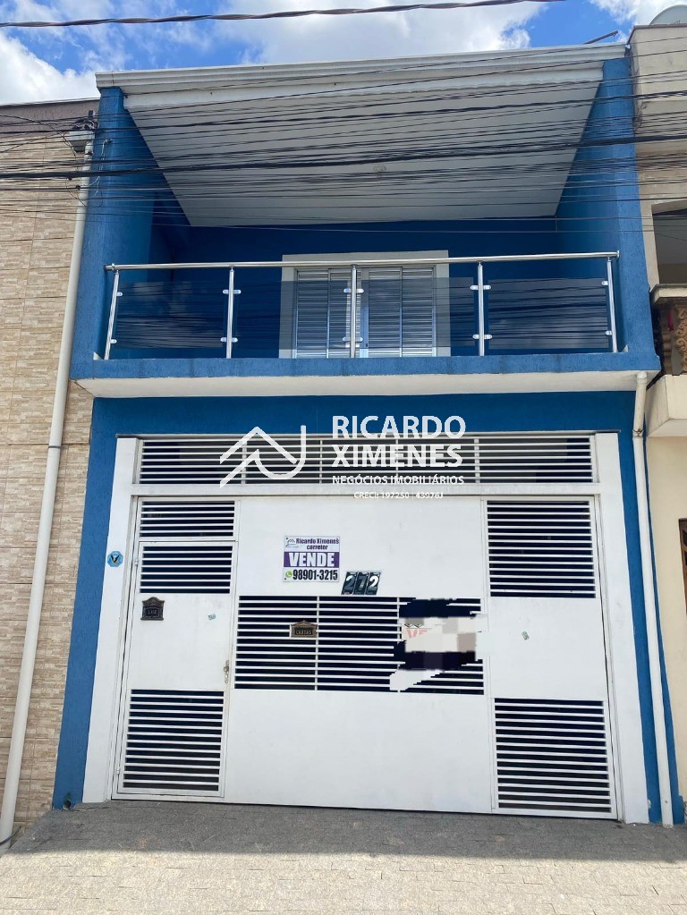 Casa, 4 quartos, 179 m² - Foto 1