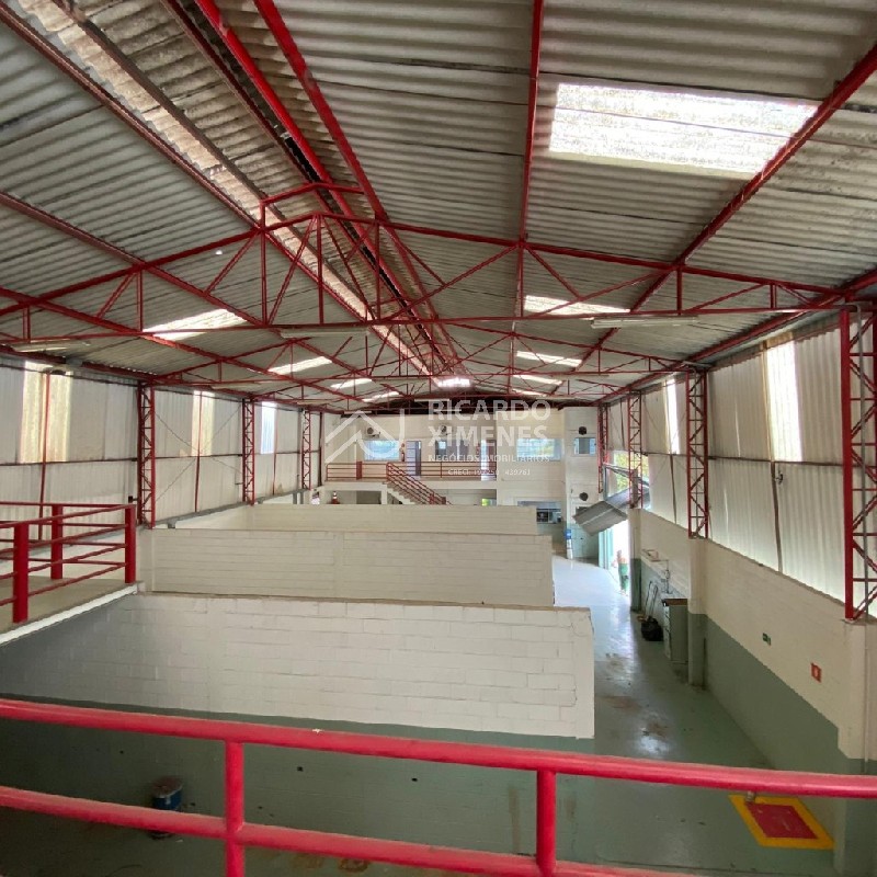 Galpão industrial de alto padrão para locação em santana de 