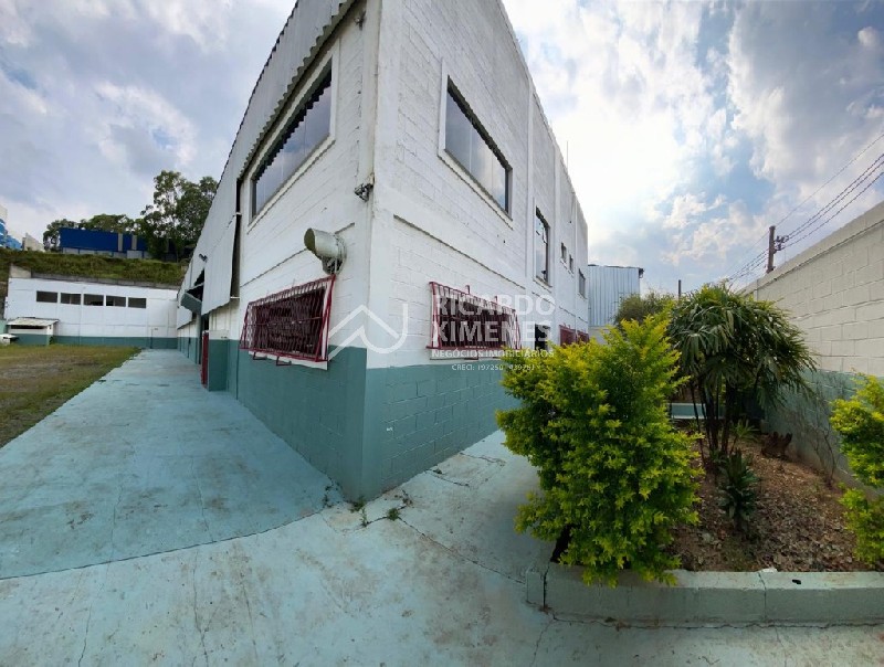 Galpão industrial de alto padrão para locação em santana de 