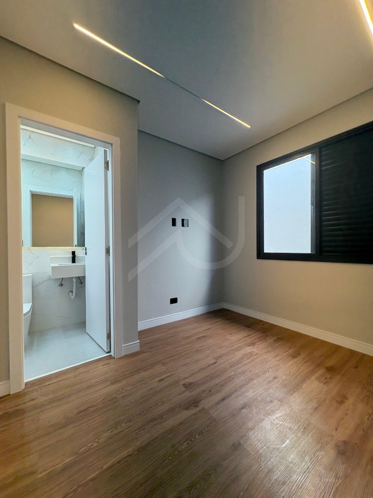 Casa, 4 quartos, 240 m² - Foto 13