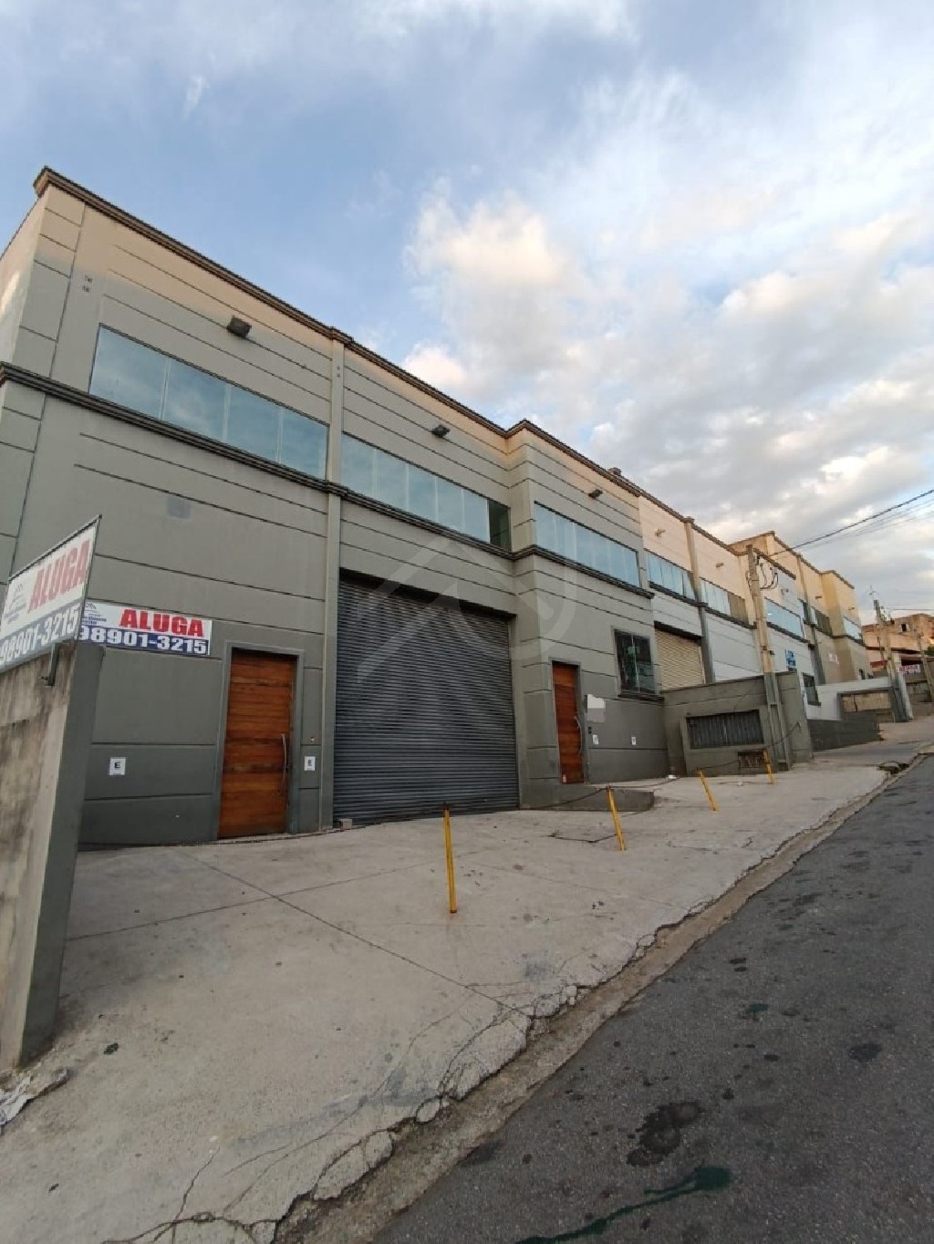 Depósito-Galpão, 1450 m² - Foto 1