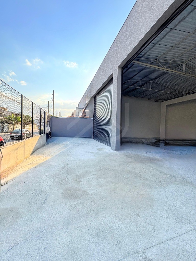Loja-Salão, 340 m² - Foto 1