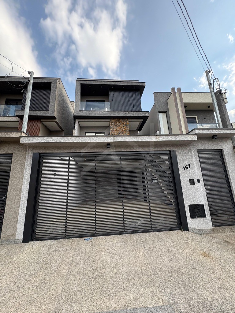 Casa, 3 quartos, 180 m² - Foto 1