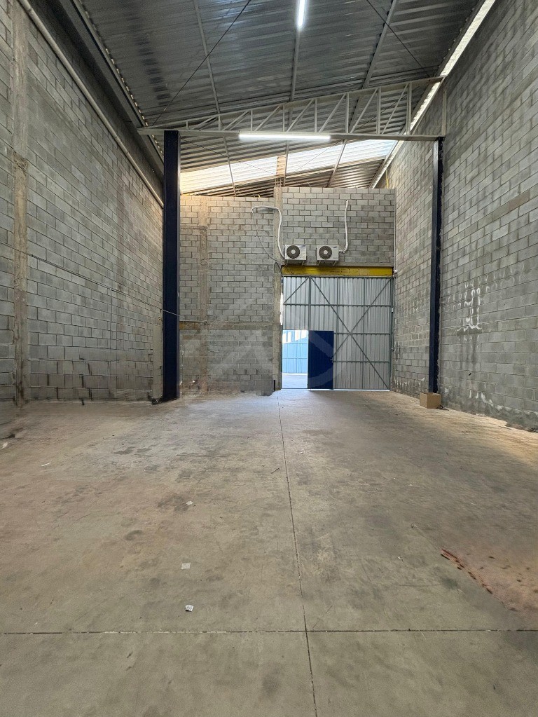 Depósito-Galpão, 84 m² - Foto 8