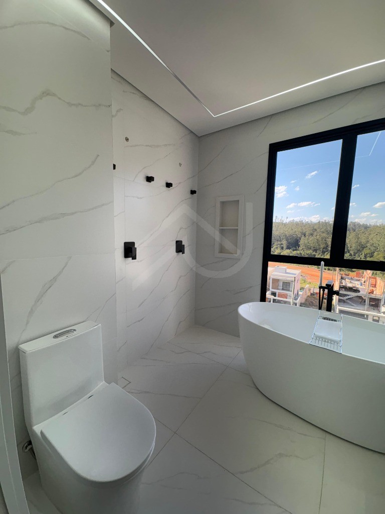 Casa, 4 quartos, 240 m² - Foto 17