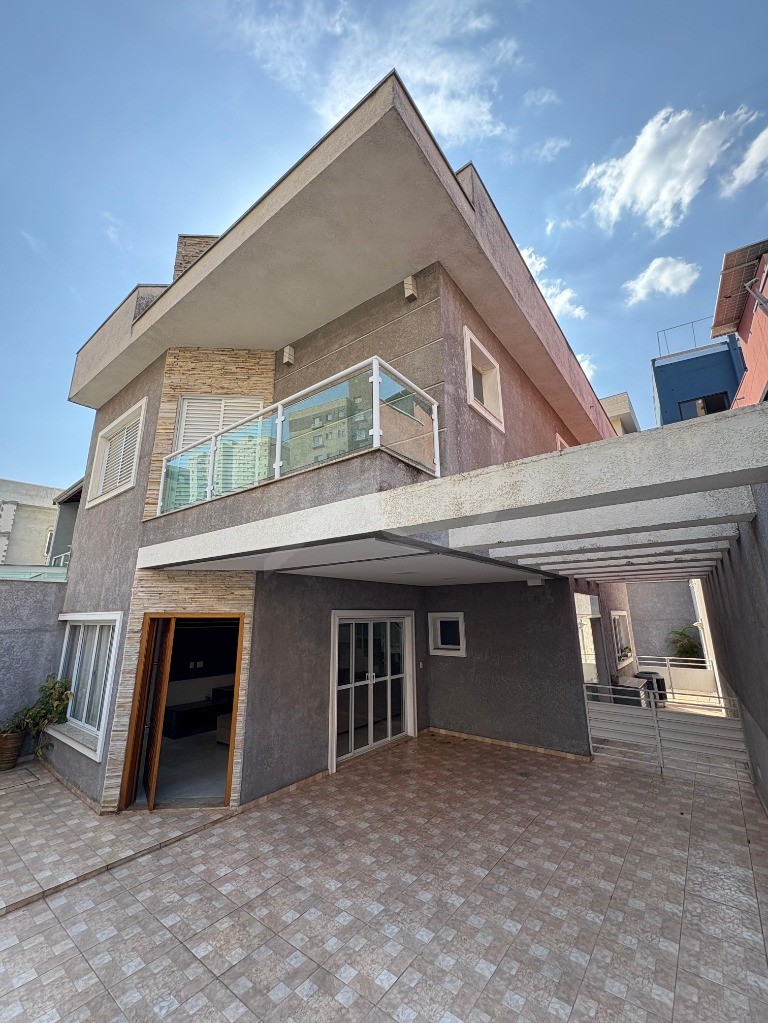 Casa, 3 quartos, 187 m² - Foto 1