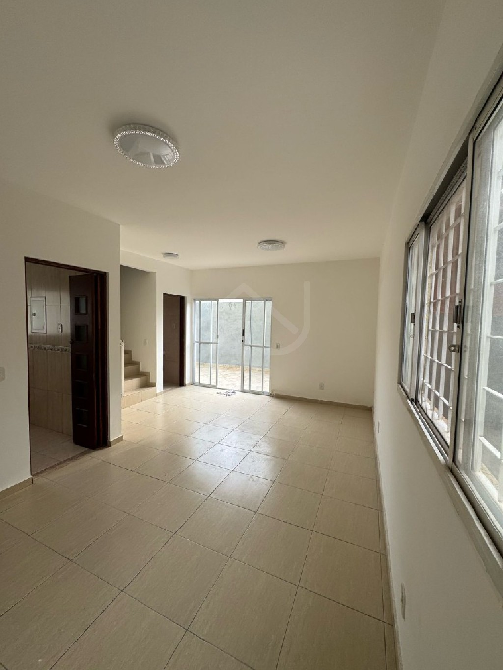 Casa, 2 quartos, 200 m² - Foto 5