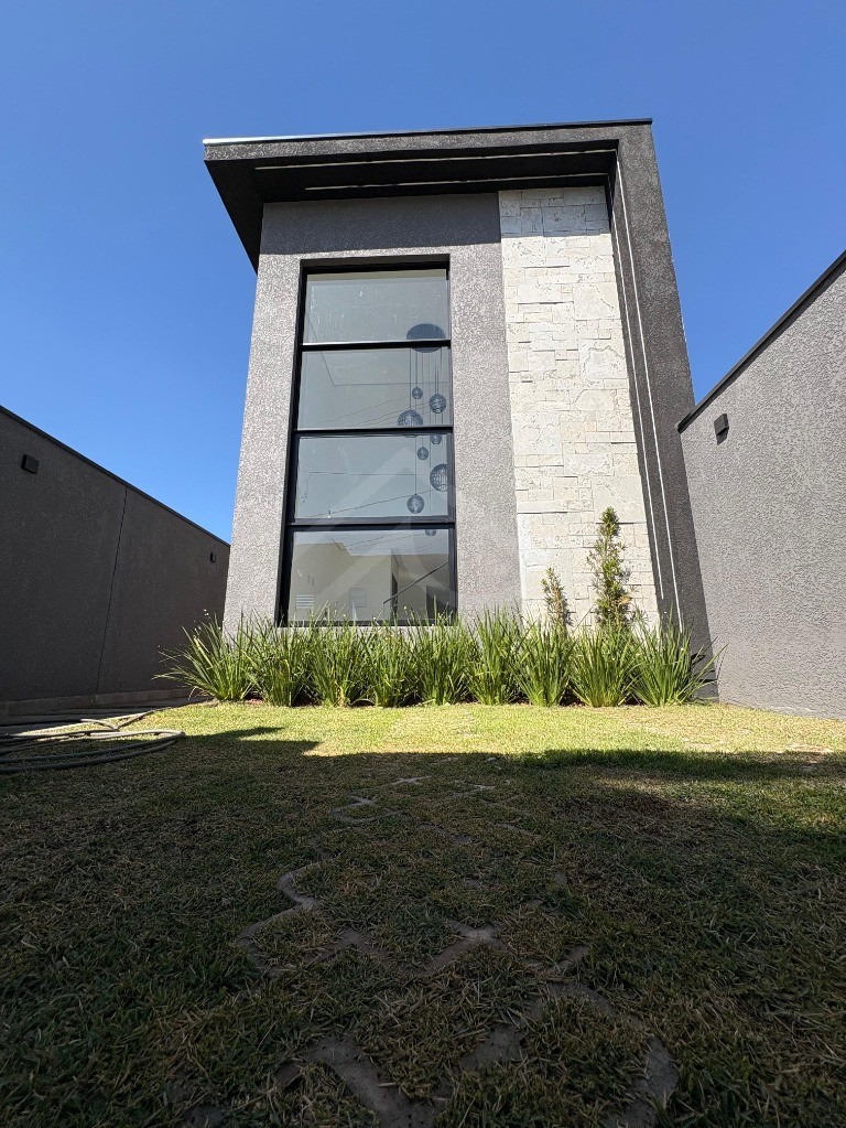 Casa, 3 quartos, 153 m² - Foto 2