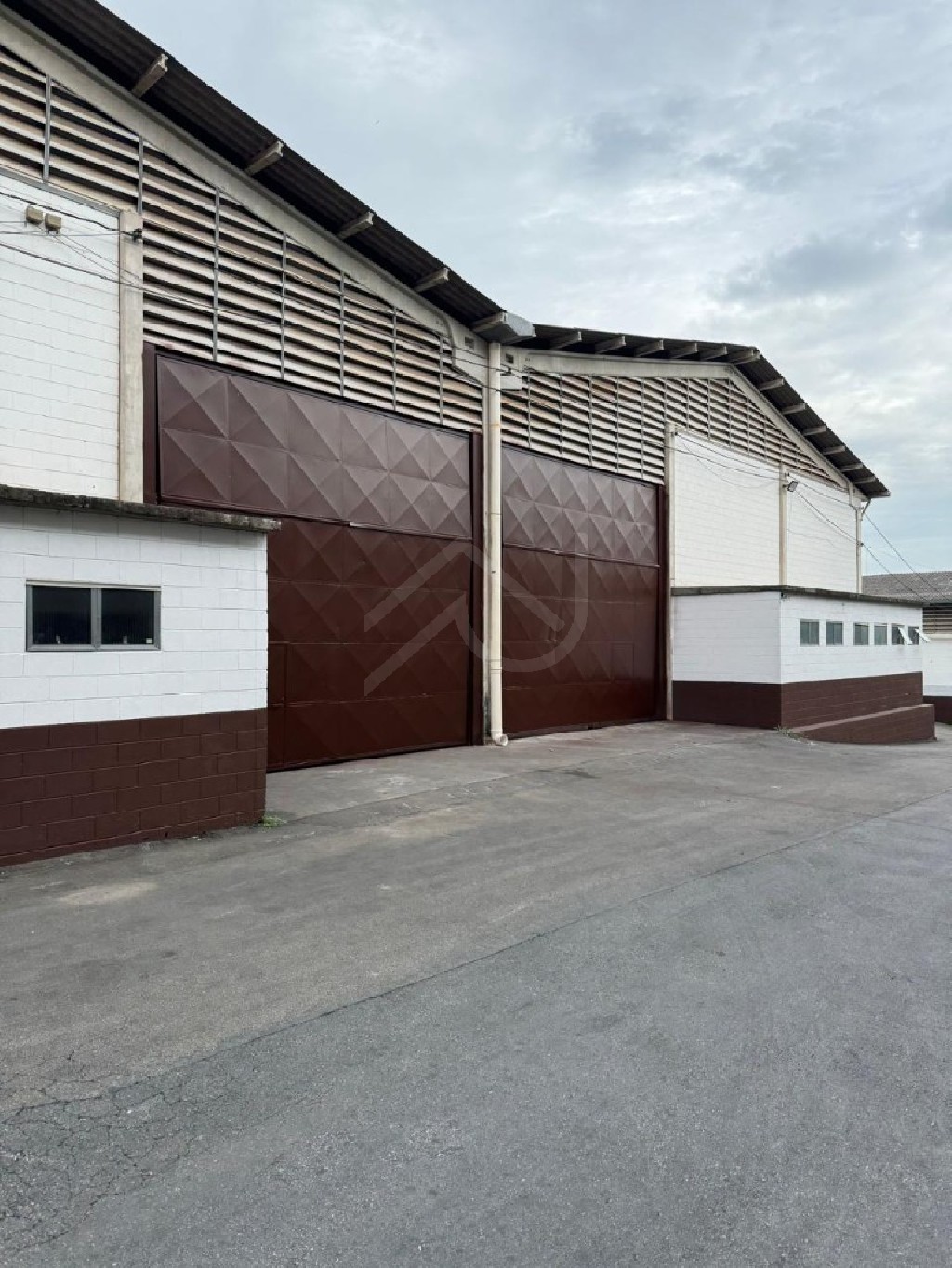Depósito-Galpão, 1000 m² - Foto 1