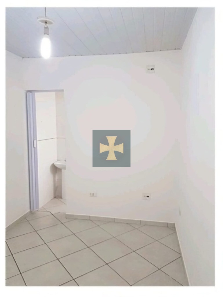 Oportunidade Única: Ponto Comercial à Venda + Casa nos fundos no Centro de Bragança Paulista-SP!