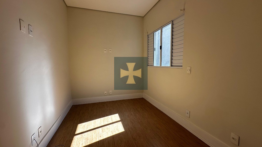 Casa, 4 quartos, 300 m² - Foto 5