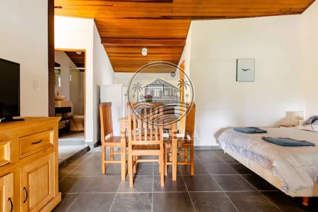 Casa, 6 quartos, 200 m² - Foto 27