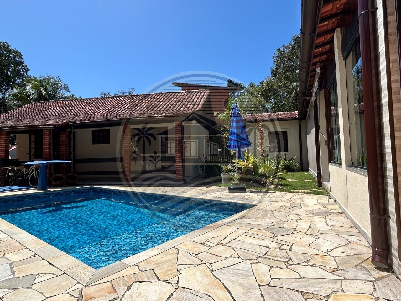 Casa, 5 quartos, 200 m² - Foto 2