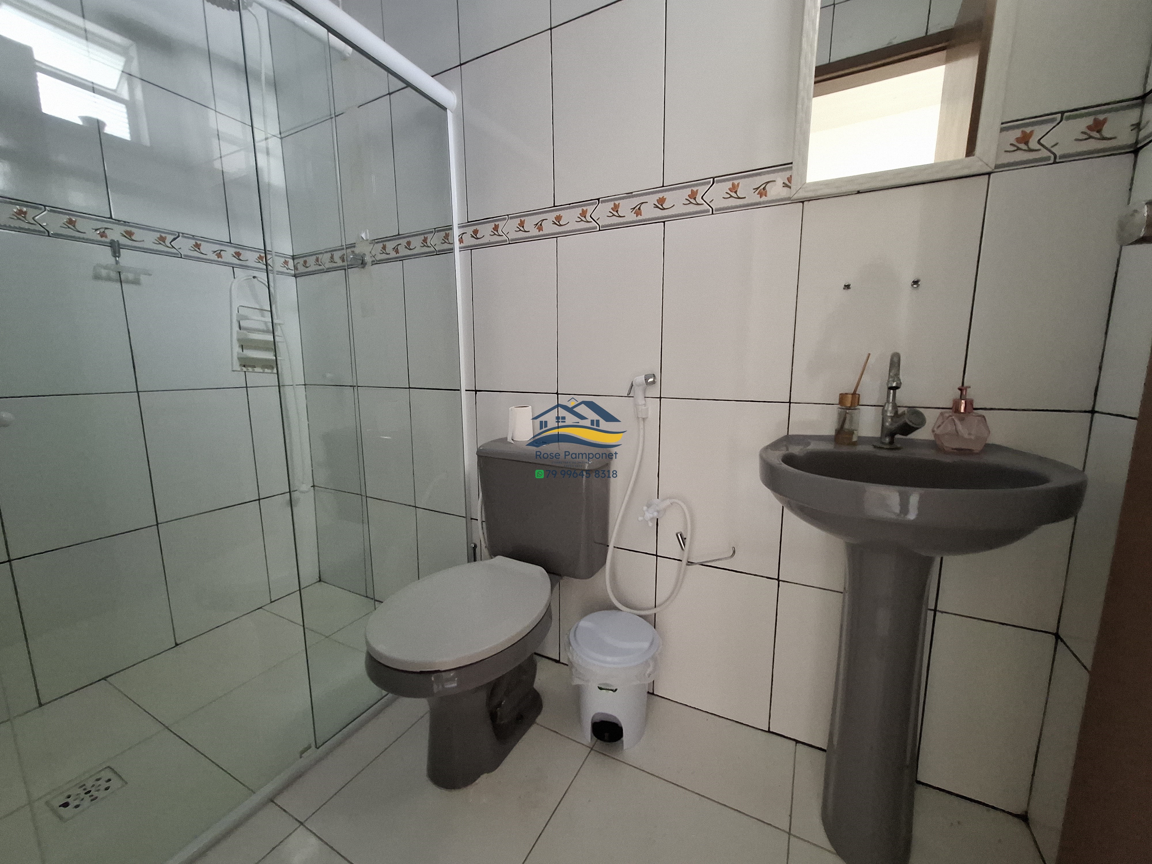 Casa á venda na aruana com 3 quartos