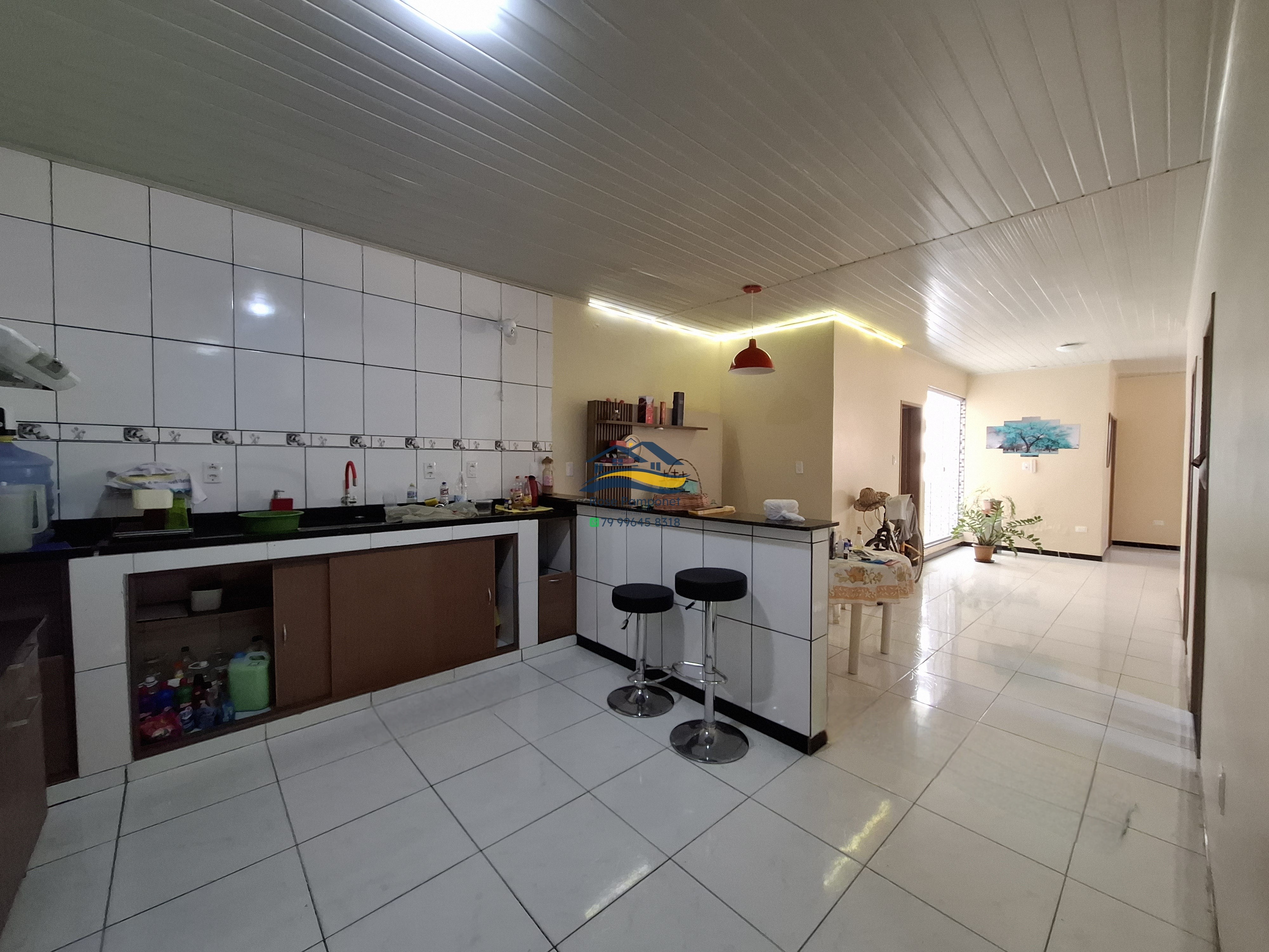 Casa á venda na aruana com 3 quartos
