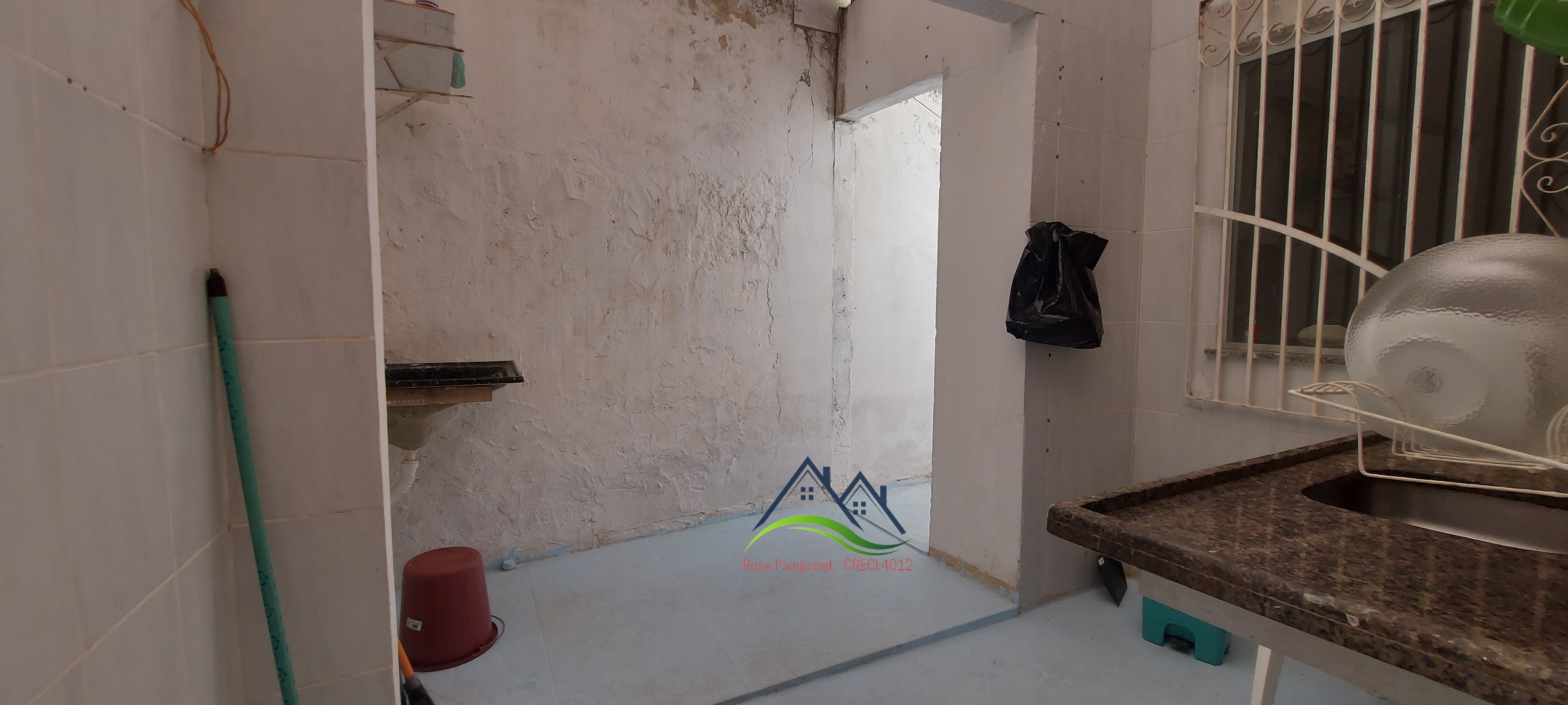 Casa em condomínio na aruana
