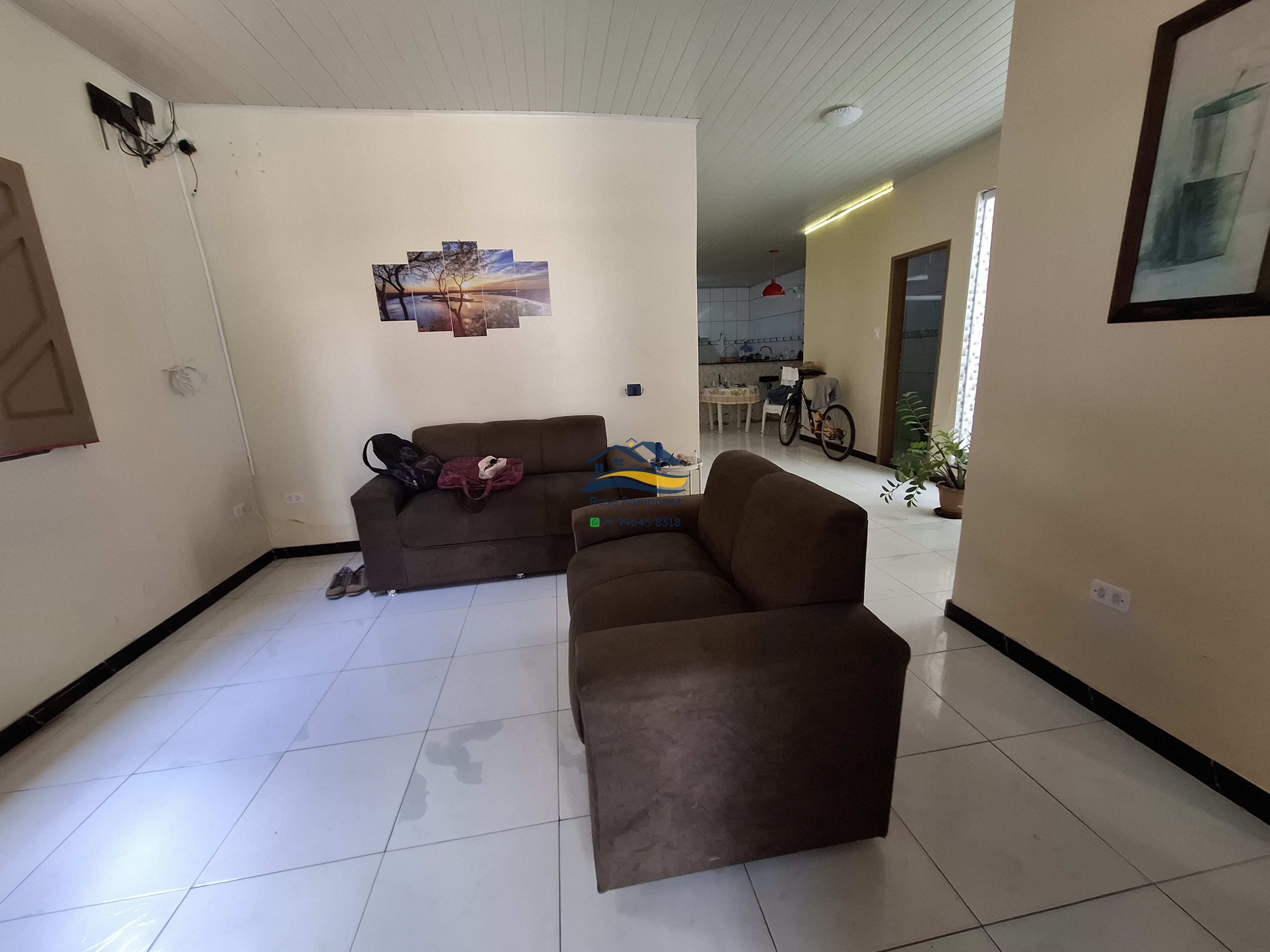 Casa á venda na aruana com 3 quartos
