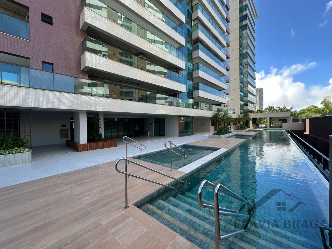 Apartamento, 4 quartos, 205 m² - Foto 1