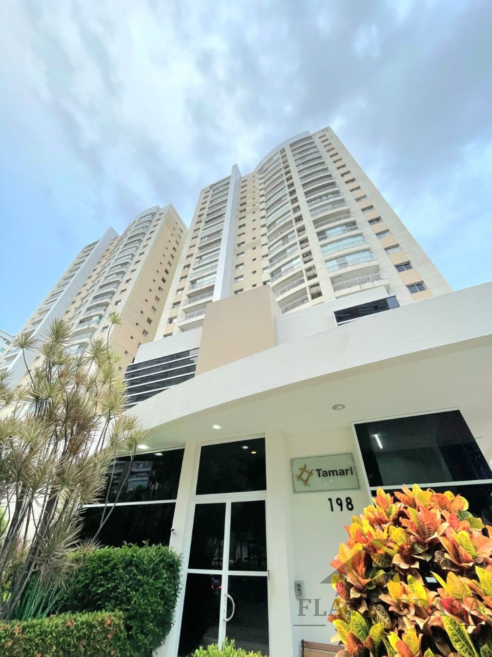 Apartamento, 2 quartos, 74 m² - Foto 2
