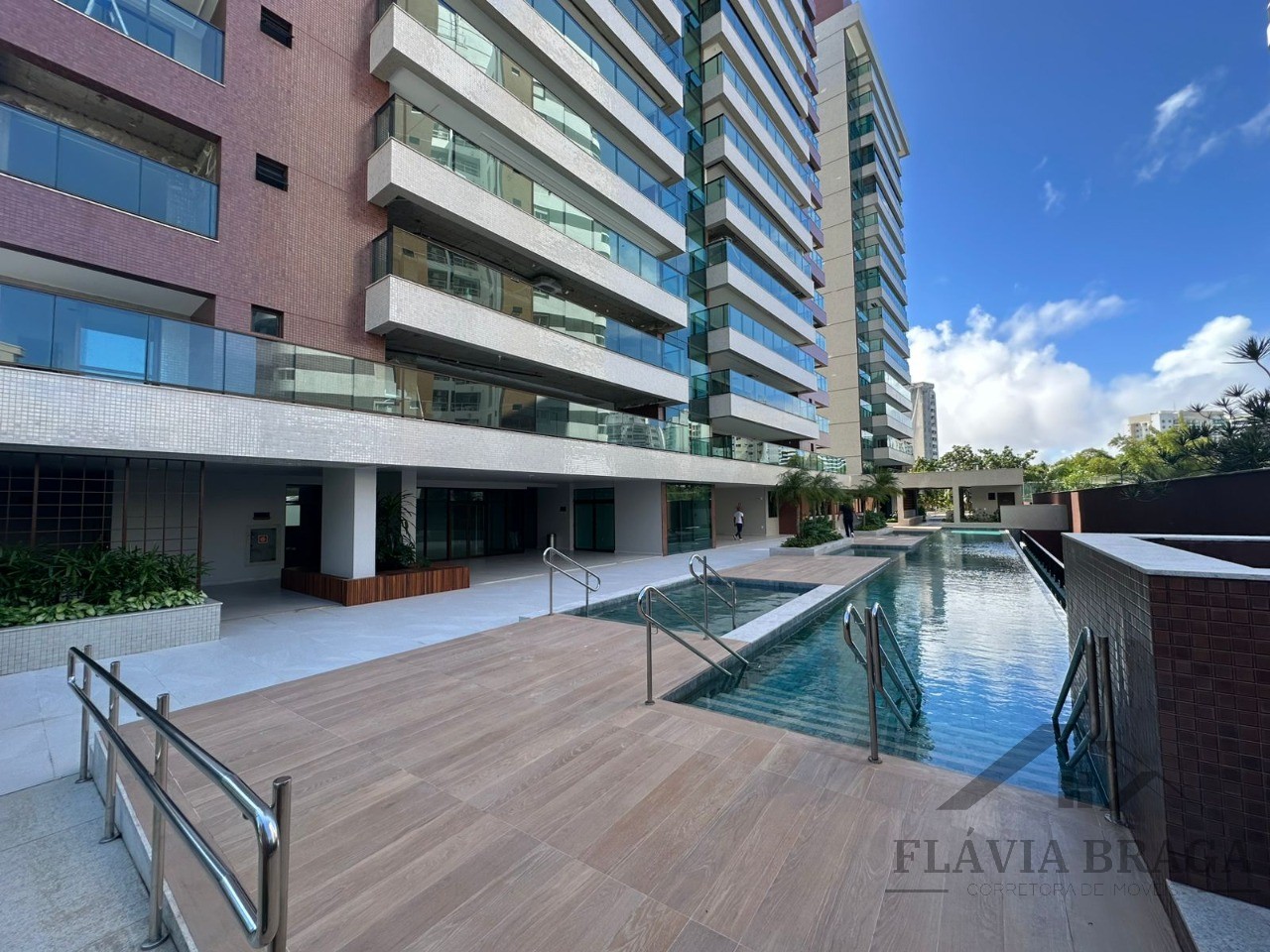 Apartamento, 4 quartos, 205 m² - Foto 2