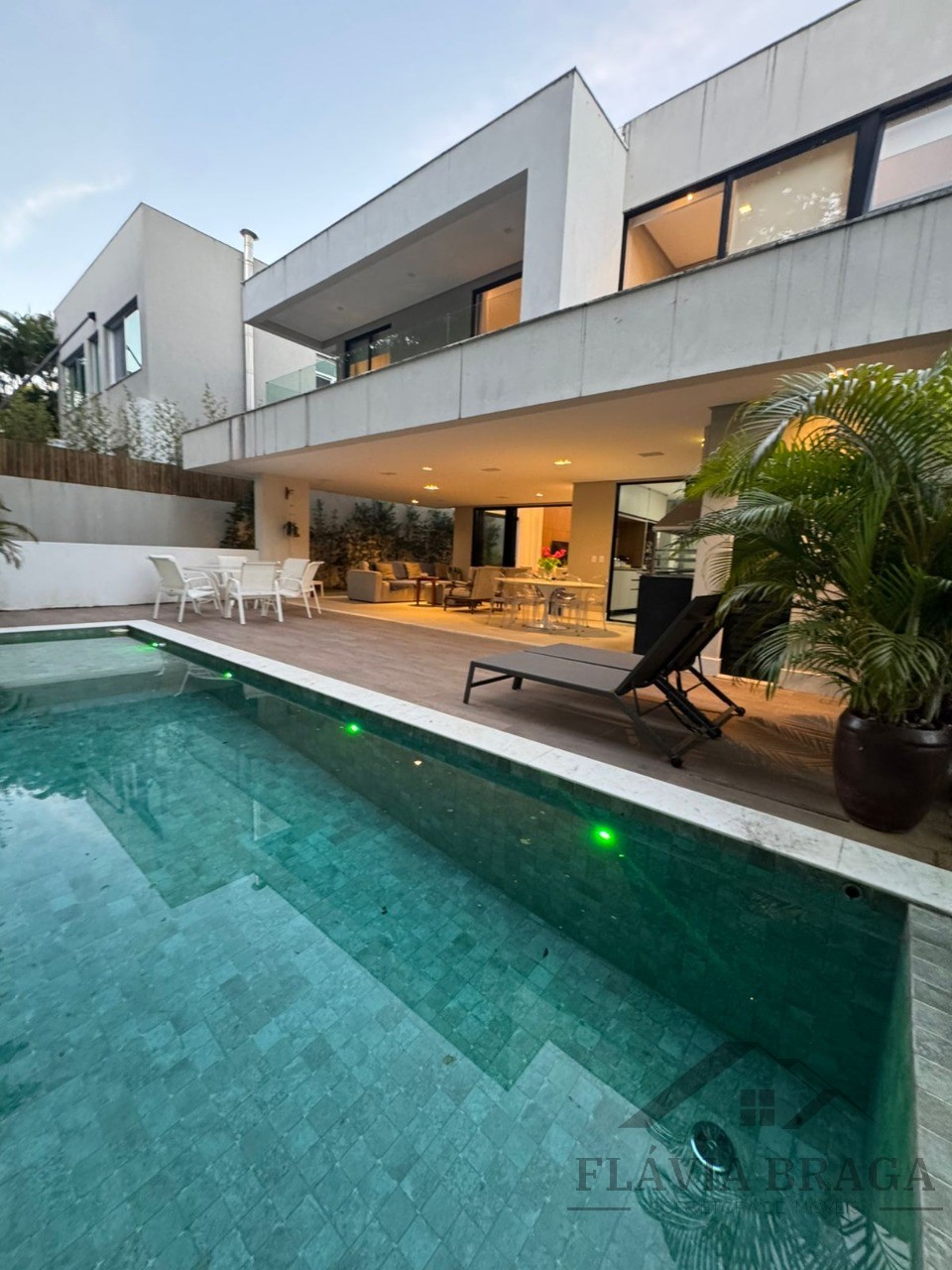 Casa, 4 quartos, 400 m² - Foto 1