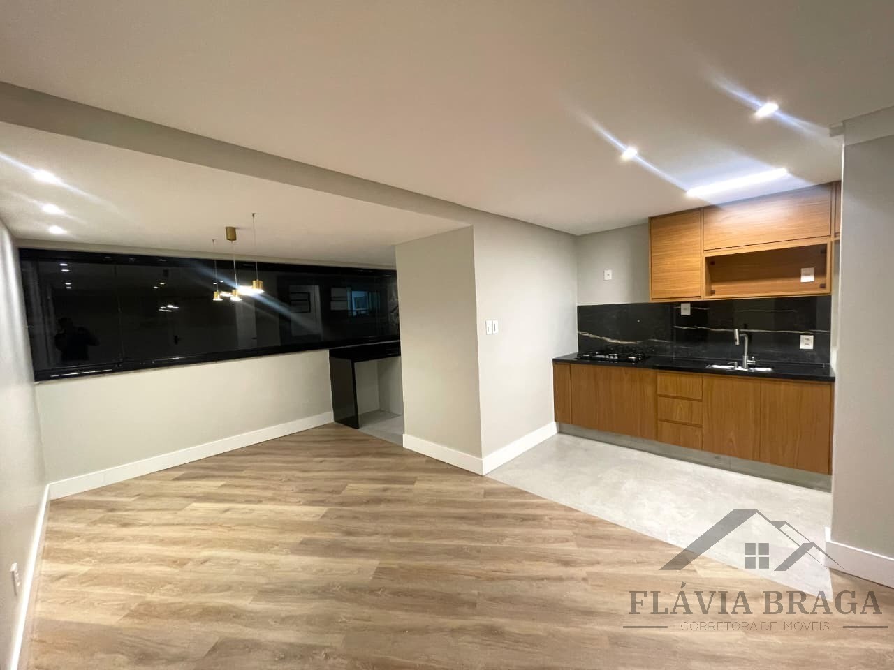 Apartamento, 2 quartos, 68 m² - Foto 2