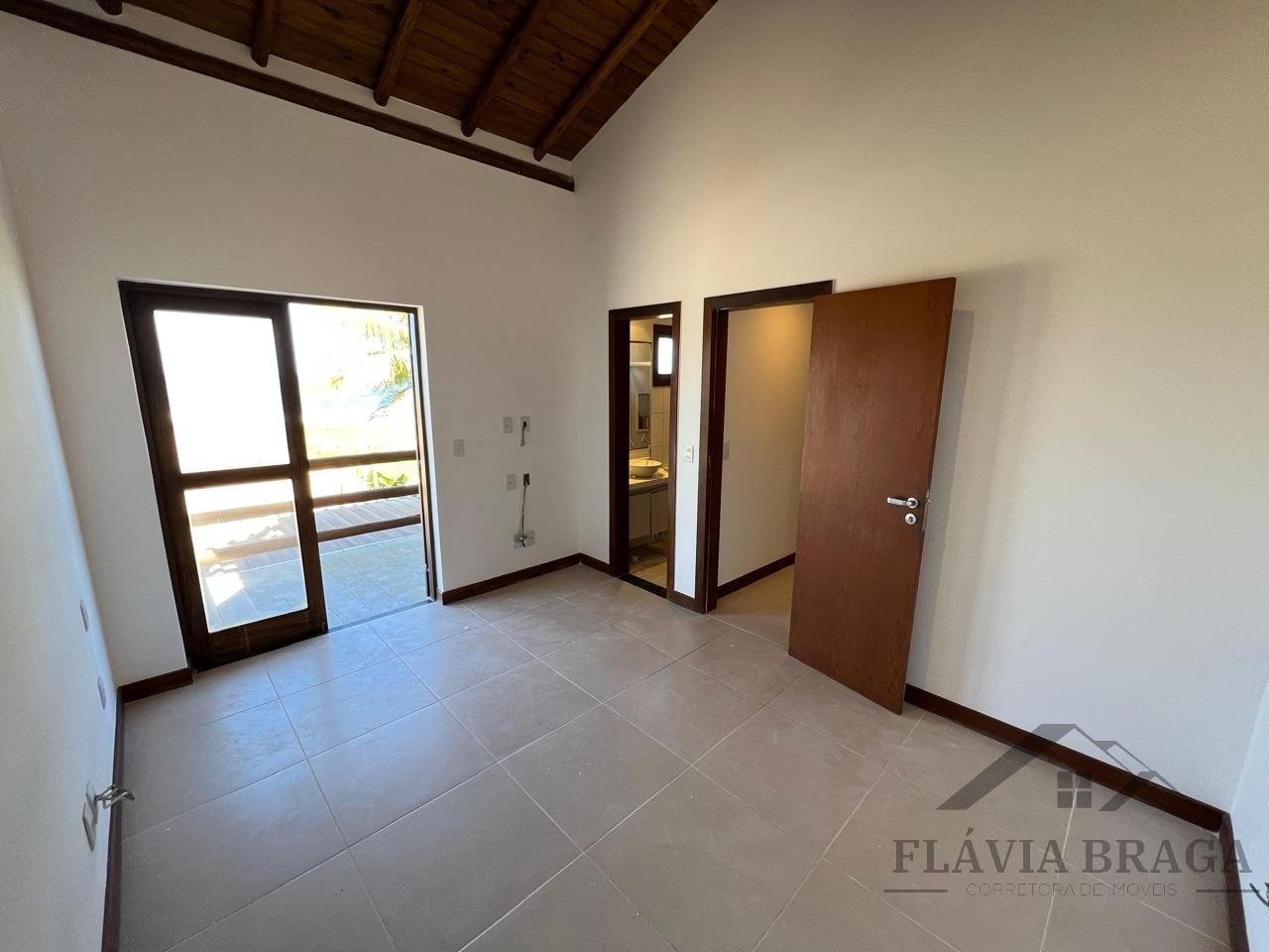 Casa, 3 quartos, 132 m² - Foto 2