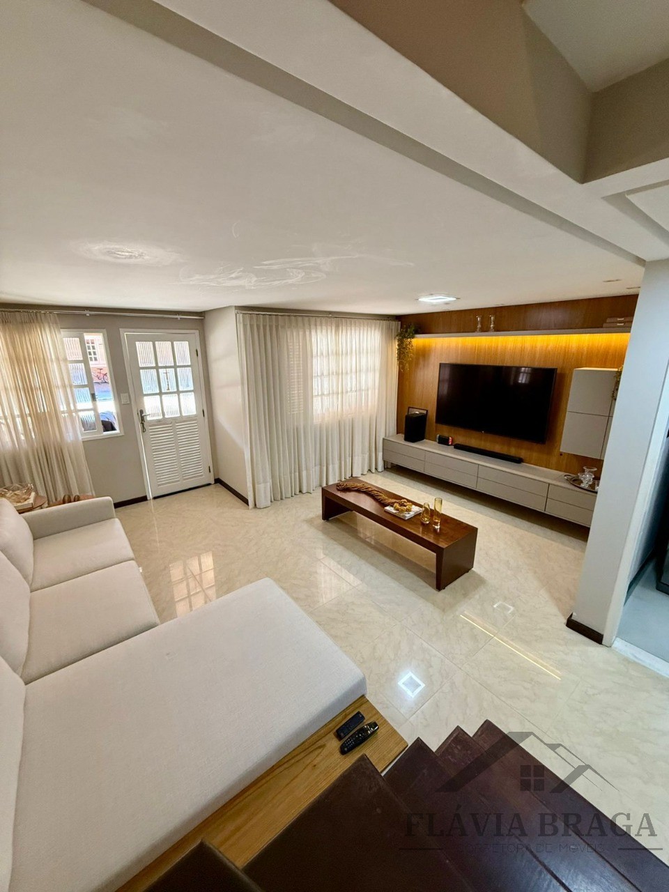 Casa, 3 quartos, 105 m² - Foto 1