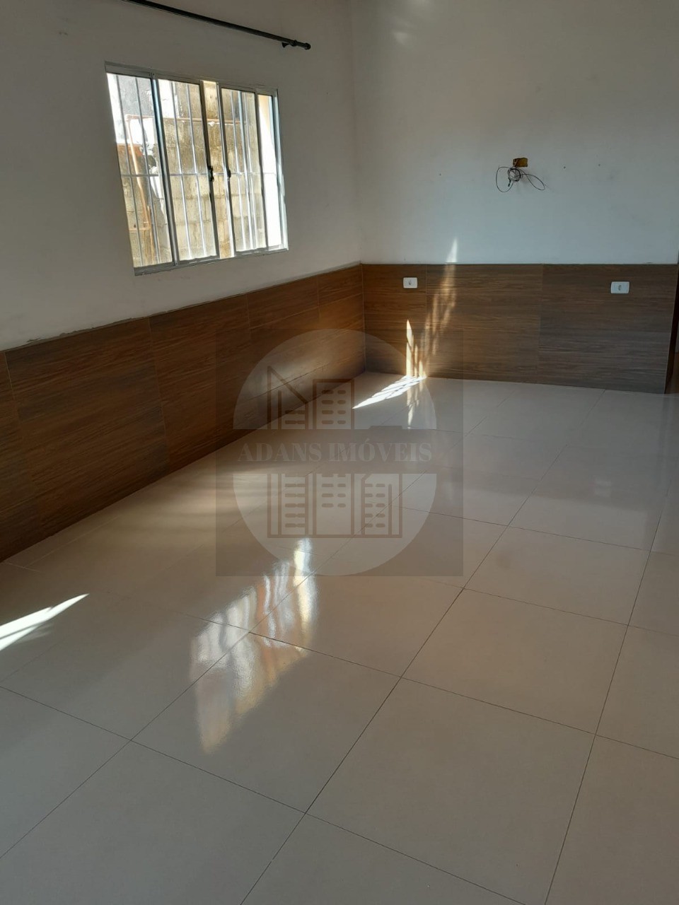 Casa, 1 quarto, 150 m² - Foto 2