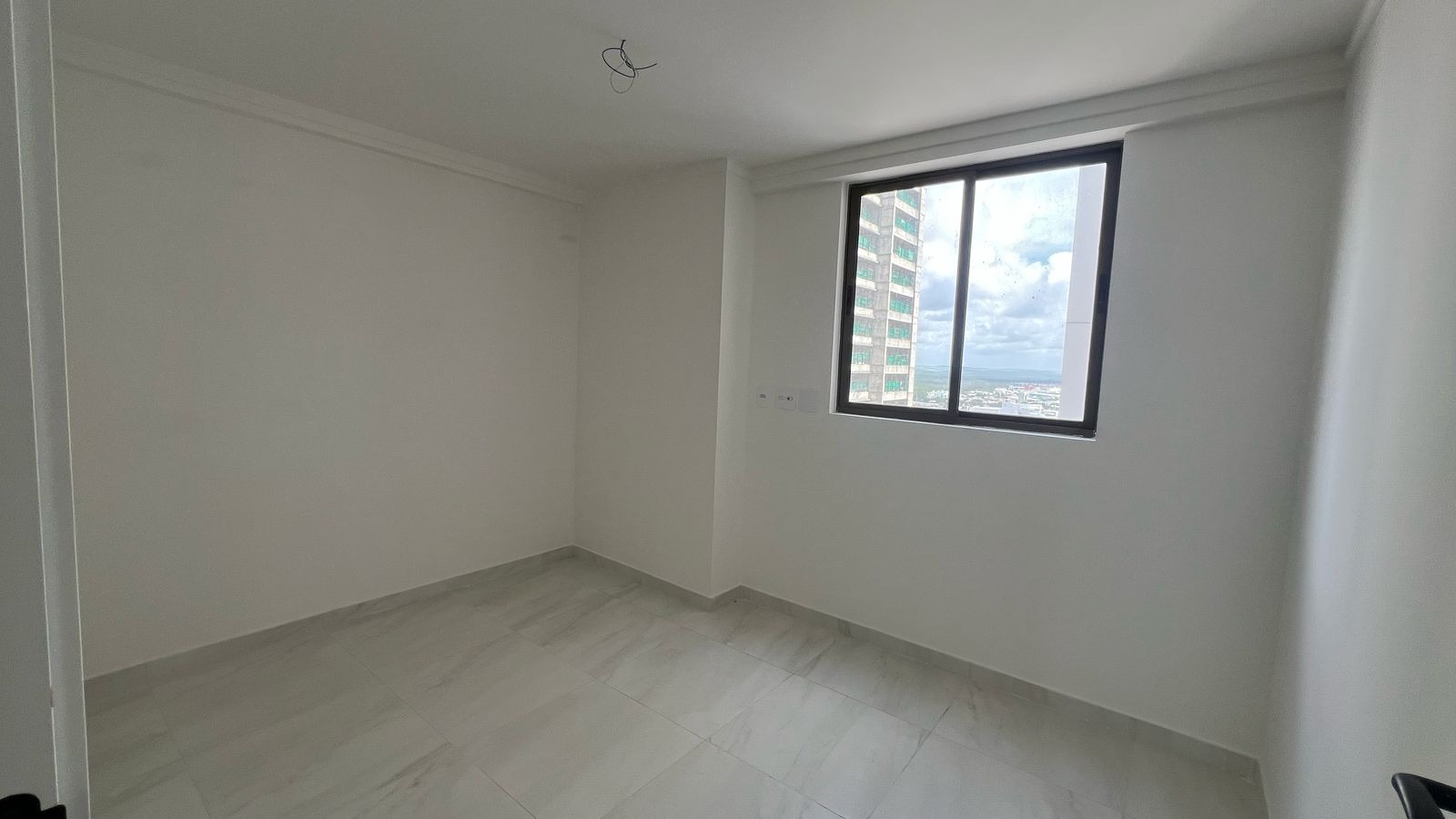Apartamento à venda com 3 quartos, 76m² - Foto 9