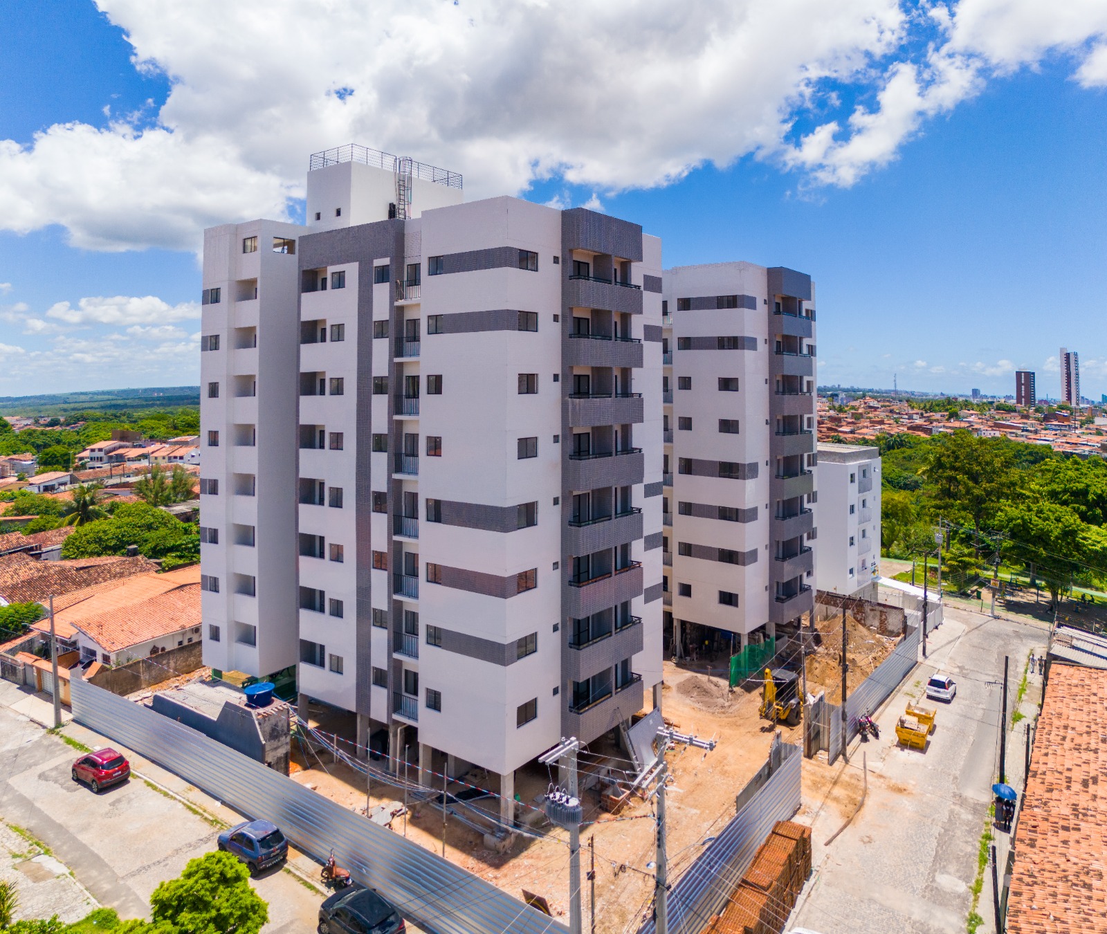 Apartamento à venda com 2 quartos, 46m² - Foto 81