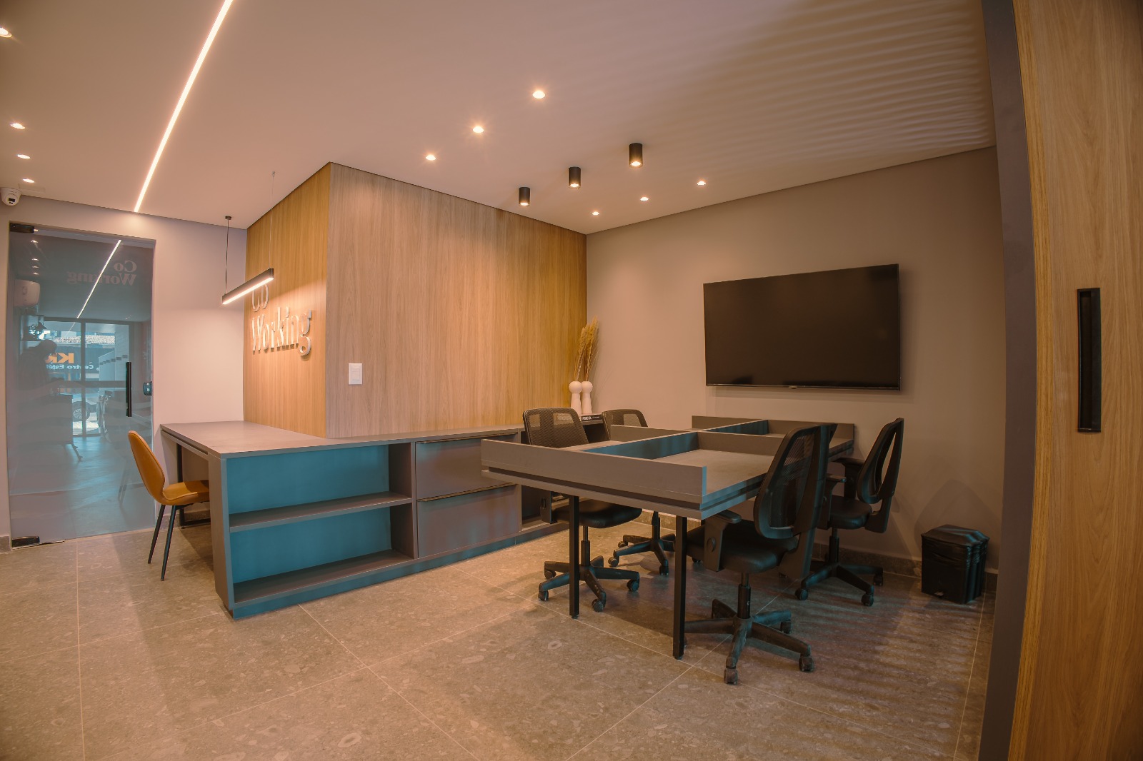 Apartamento à venda com 3 quartos, 74m² - Foto 22