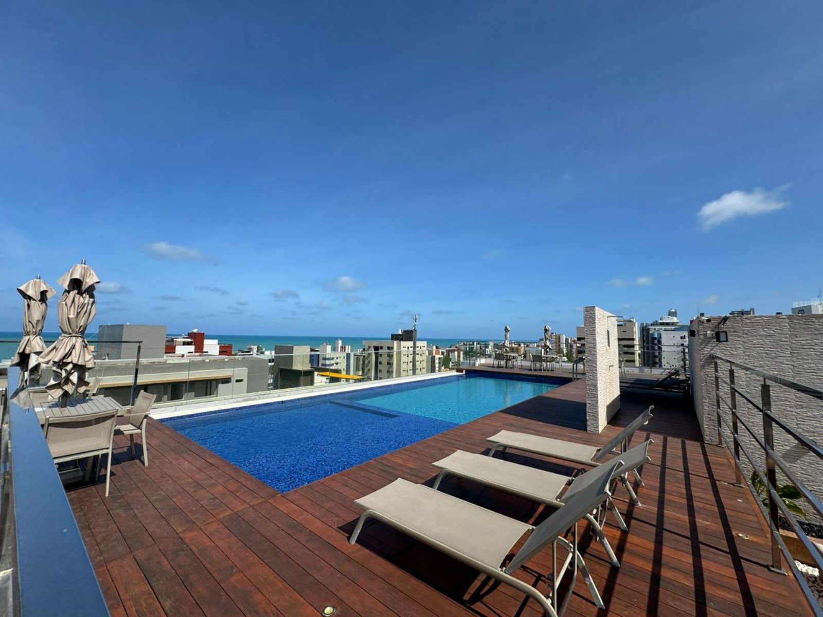 Apartamento à venda com 2 quartos, 64m² - Foto 5