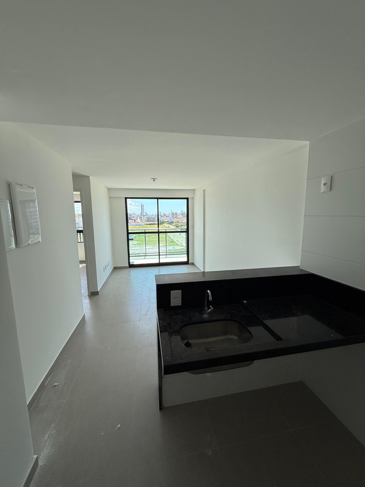 Apartamento à venda com 2 quartos, 58m² - Foto 1