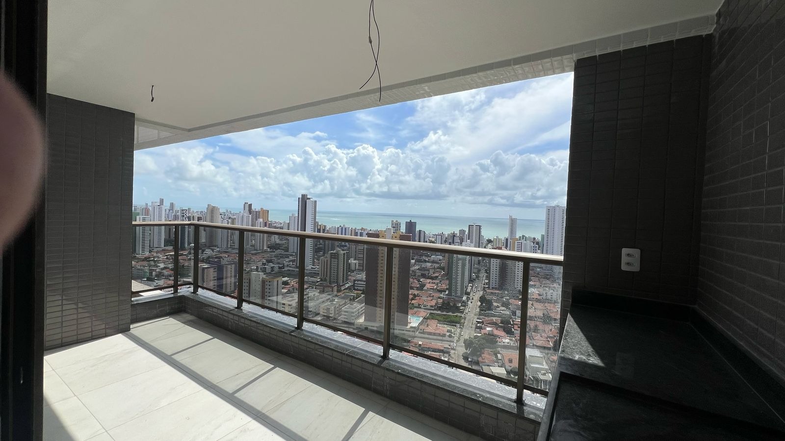 Apartamento à venda com 2 quartos, 62m² - Foto 1